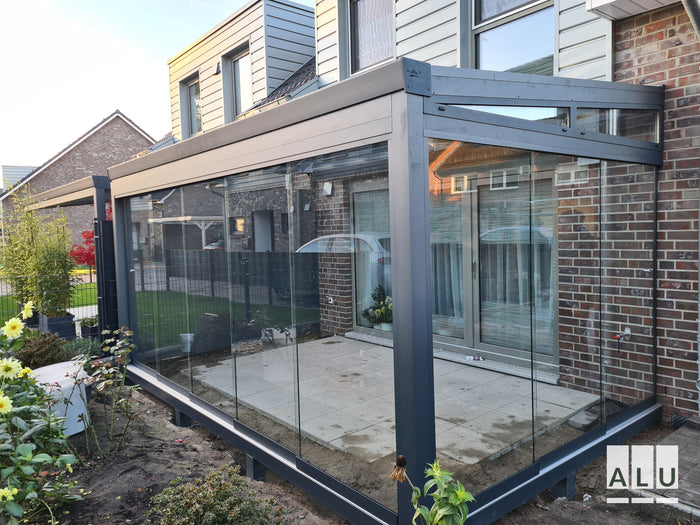 Glasschiebewand für die Terrasse von ALU-Terrassenbau