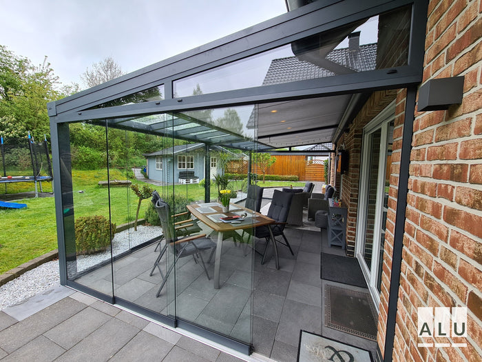 Glasschiebewand für die Terrasse von ALU-Terrassenbau