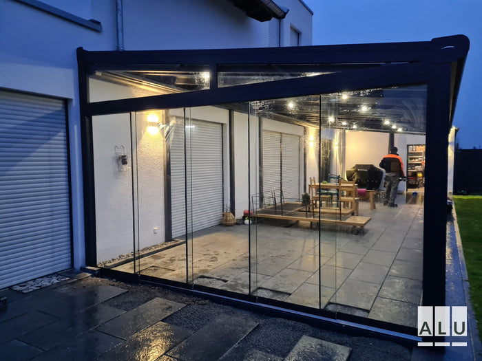 Glasschiebewand für die Terrasse von ALU-Terrassenbau