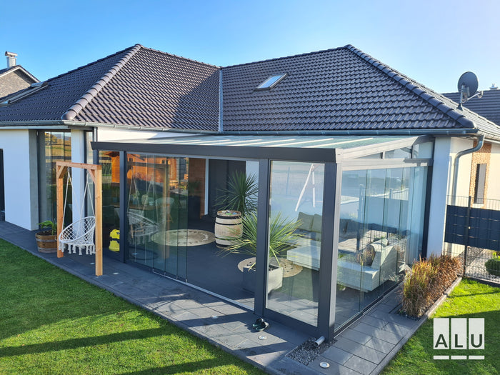 Glasschiebewand für die Terrasse von ALU-Terrassenbau