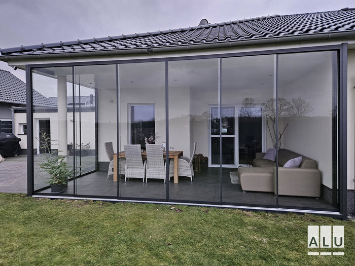Kaltwintergarten aus Aluminium und Glas von ALU-Terrassenbau
