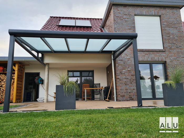 Terrassenüberdachung aus Aluminium von ALU-Terrassenbau
